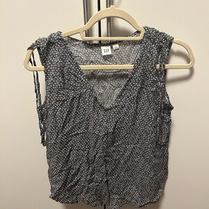 GAP Black and White Floral Tie-Shoulder V-Neck Camisole